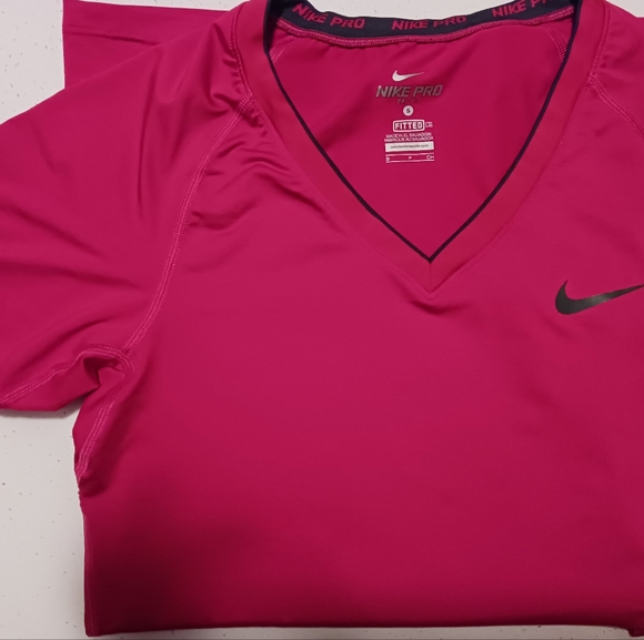 Nike Pro - Dry fit shirt - Picture 2 of 2